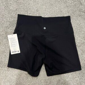 #31 Lululemon NWT Aloha Pineapple Align HR Bike Shorts 6" inseam Size 12